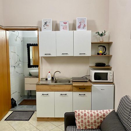 Dori'S Wilson Studio At Blloku Neighborhood Tirana Exteriör bild